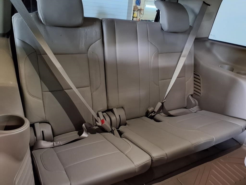 Chevrolet Tahoe 4WD 4dr LTZ 2016 Chevrolet Tahoe 4WD 4dr LTZ 2016