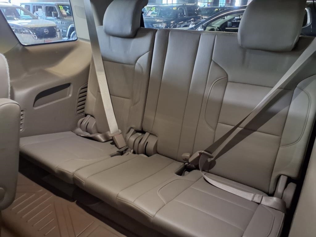 Chevrolet Tahoe 4WD 4dr LTZ 2016 Chevrolet Tahoe 4WD 4dr LTZ 2016