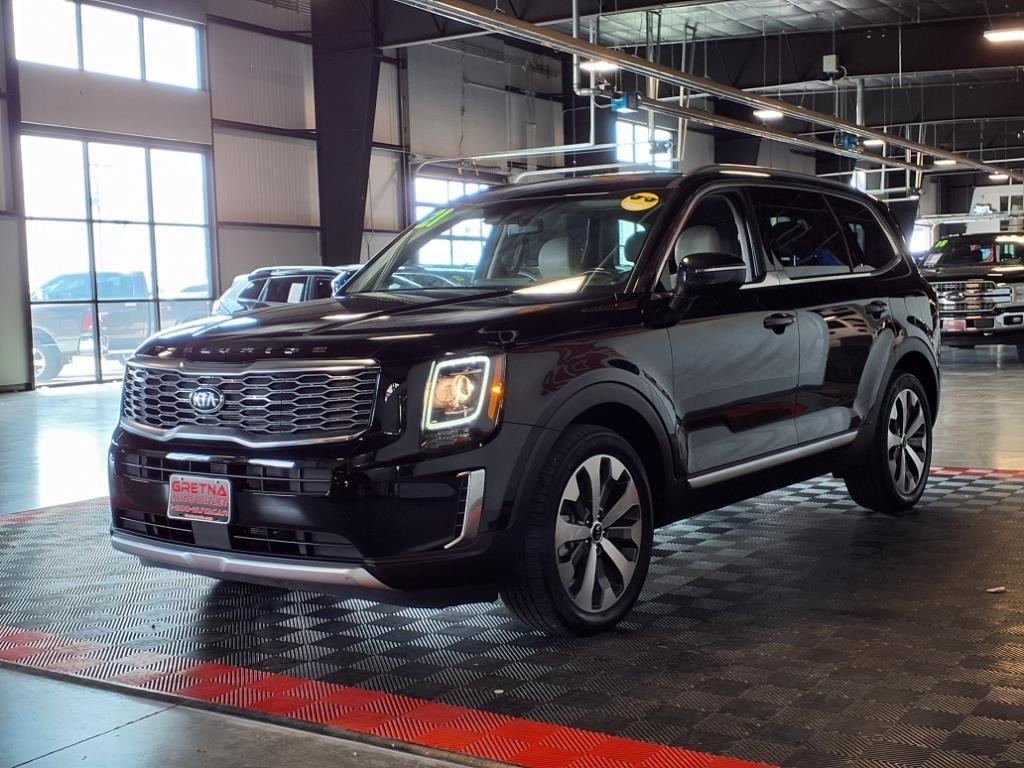 Kia Telluride S FWD 2021 Kia Telluride S FWD 2021