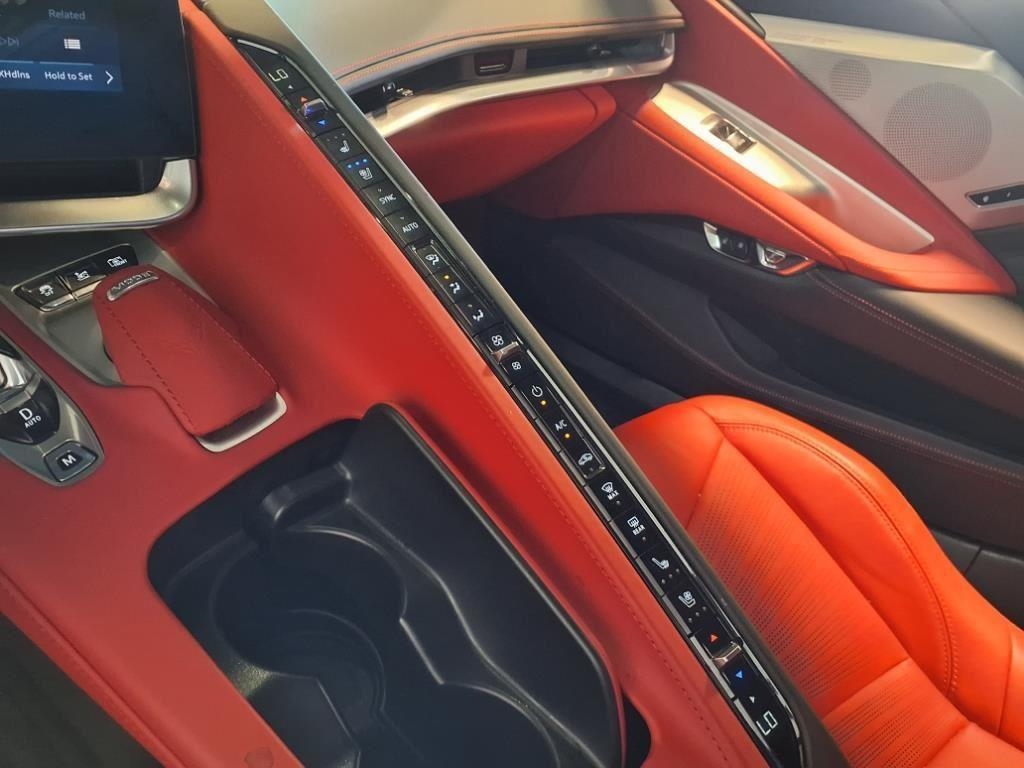 Chevrolet Corvette 2dr Z06 Conv w/3LZ 2024 Chevrolet Corvette 2dr Z06 Conv w/3LZ 2024