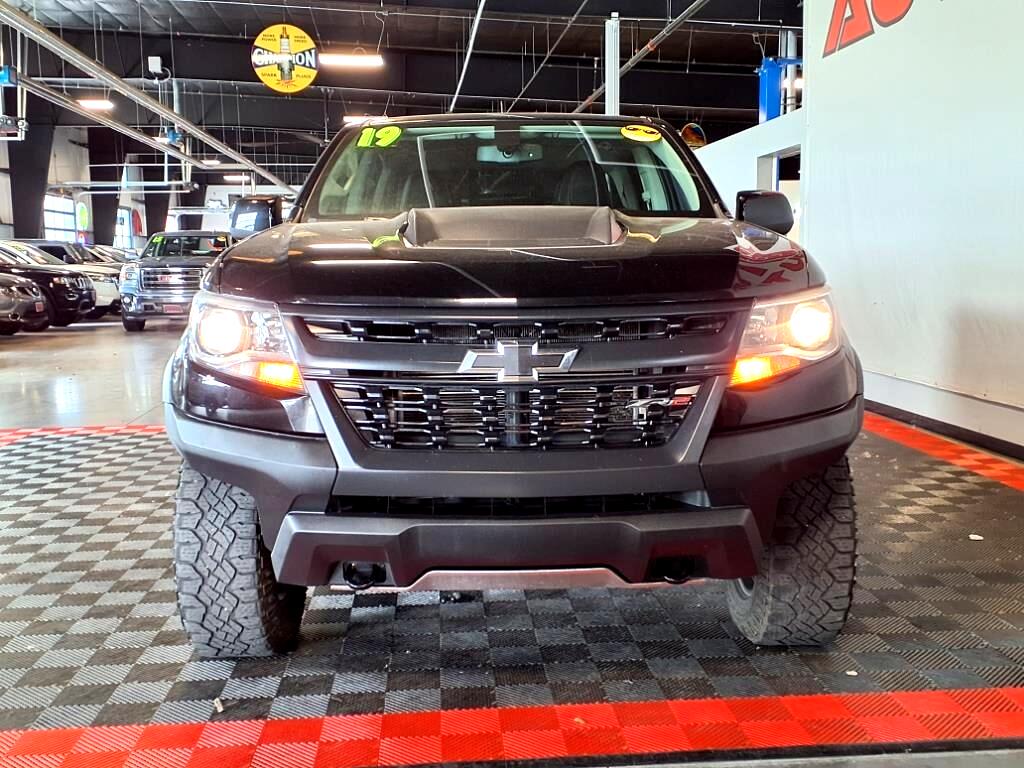 2019 Chevrolet Colorado ZR2 photo 2