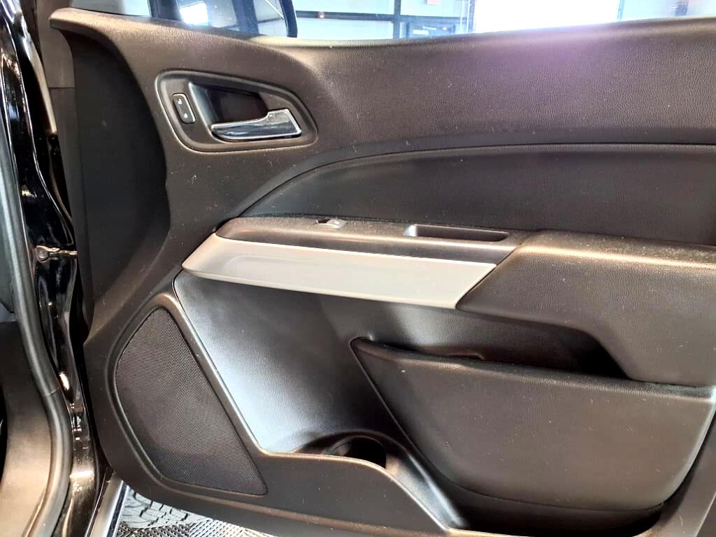 2019 Chevrolet Colorado ZR2 photo 11