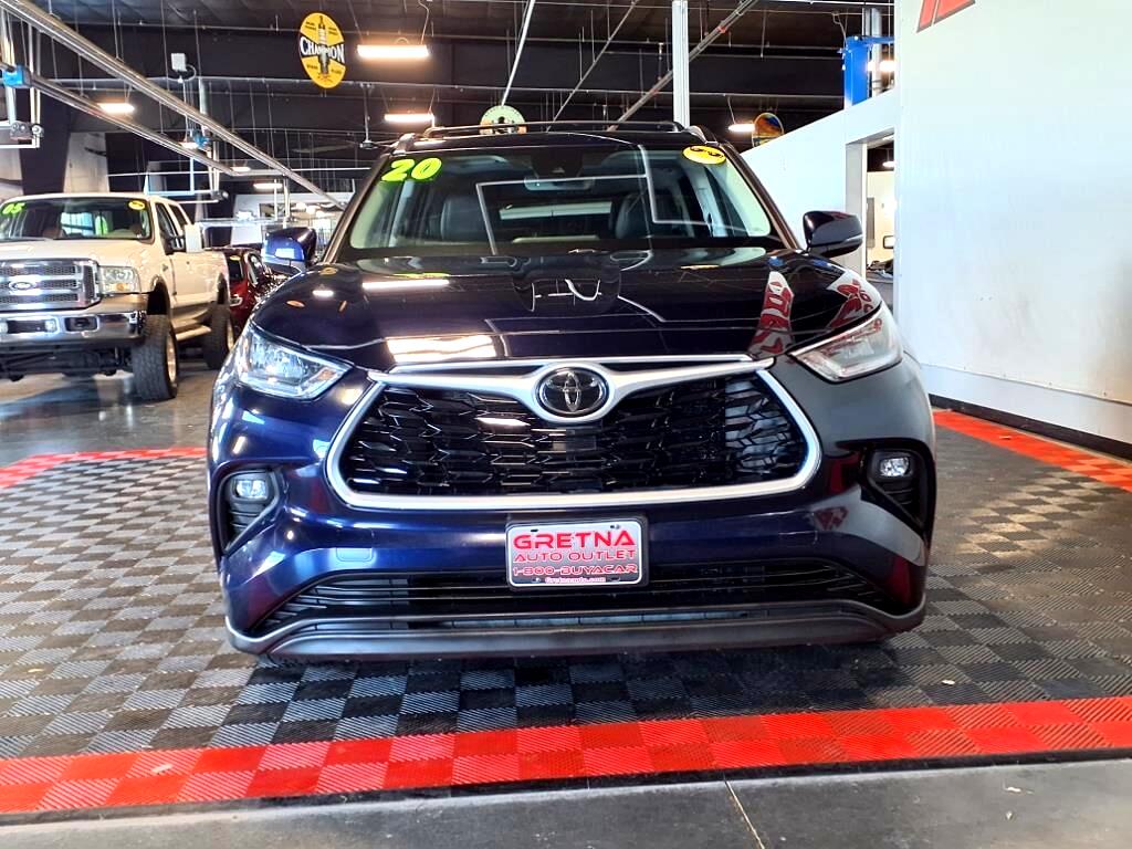 2020 Toyota Highlander XLE photo 2