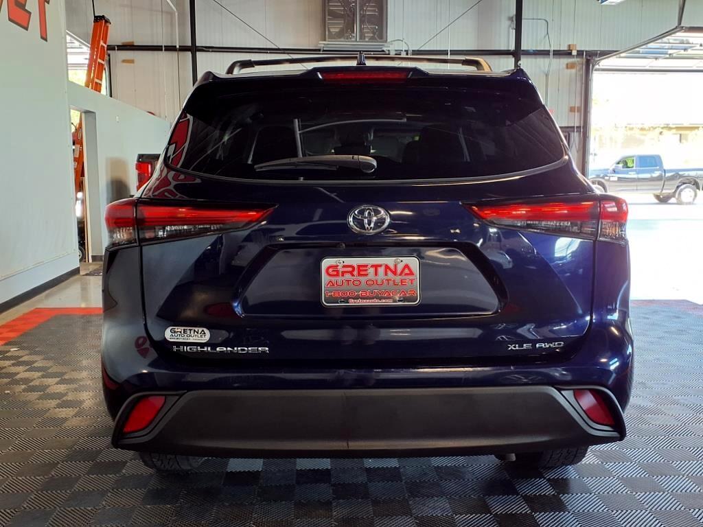 2020 Toyota Highlander XLE photo 5