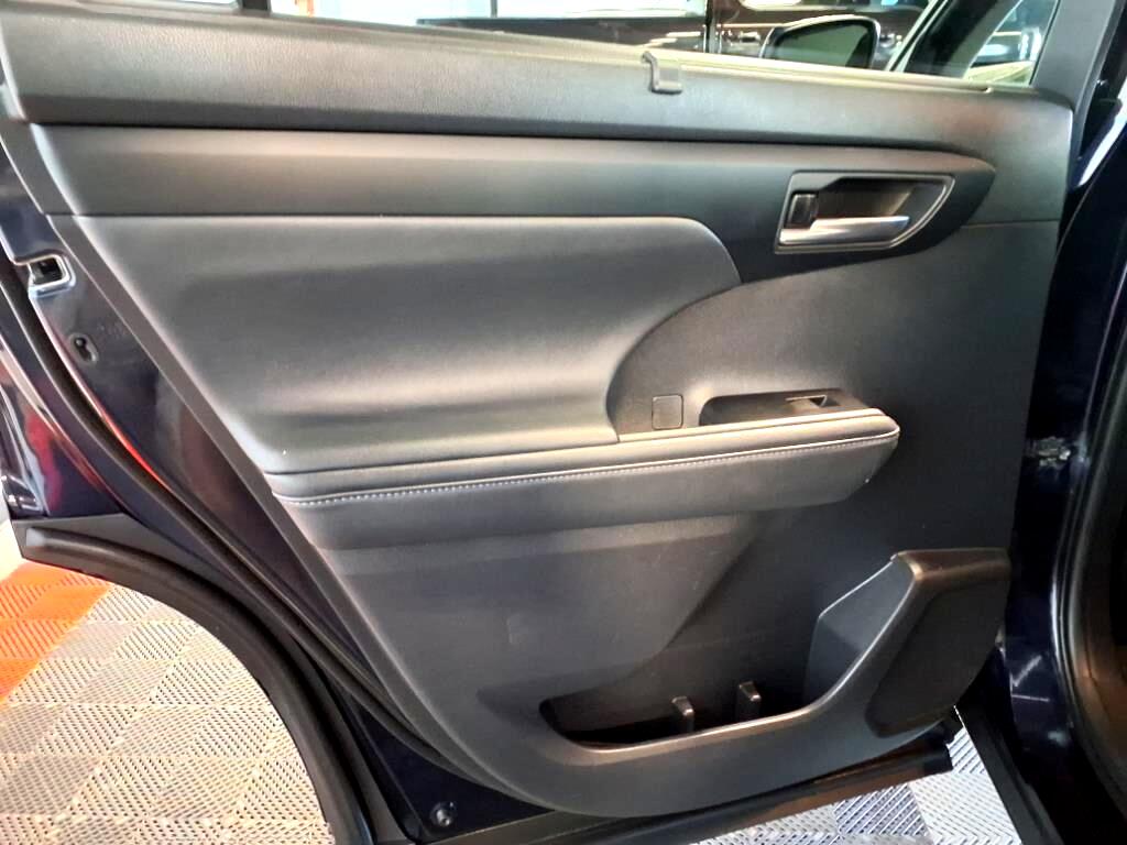 2020 Toyota Highlander XLE photo 15