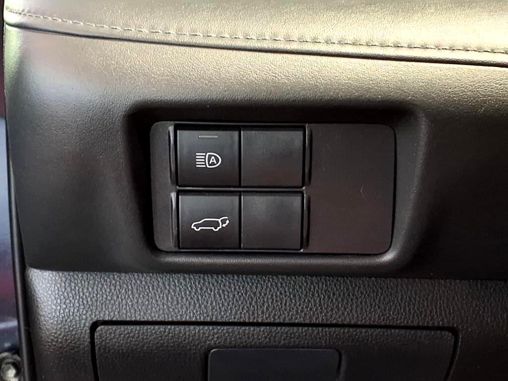 2020 Toyota Highlander XLE photo 20