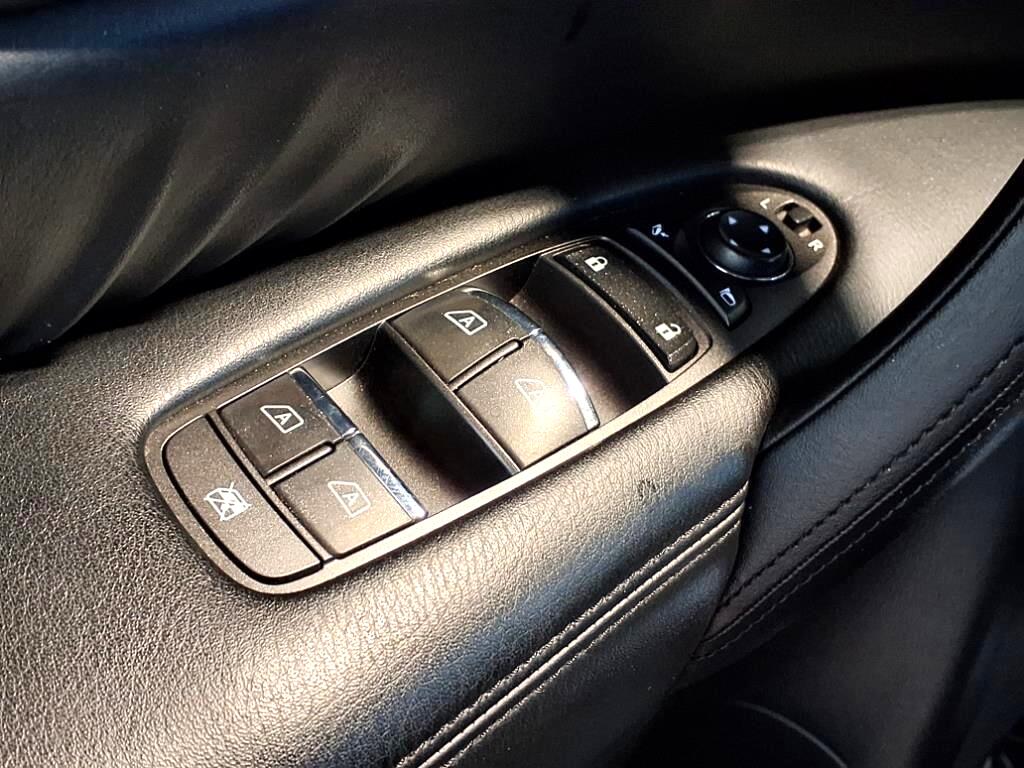 2022 Nissan Armada SL photo 20