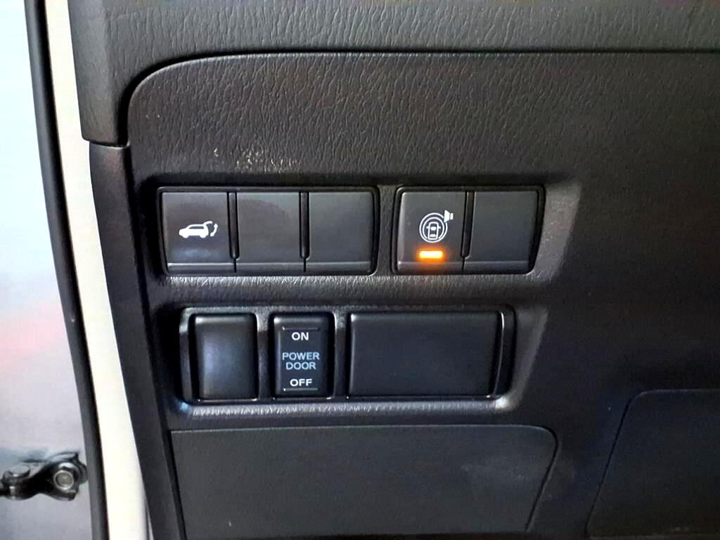 2022 Nissan Armada SL photo 22