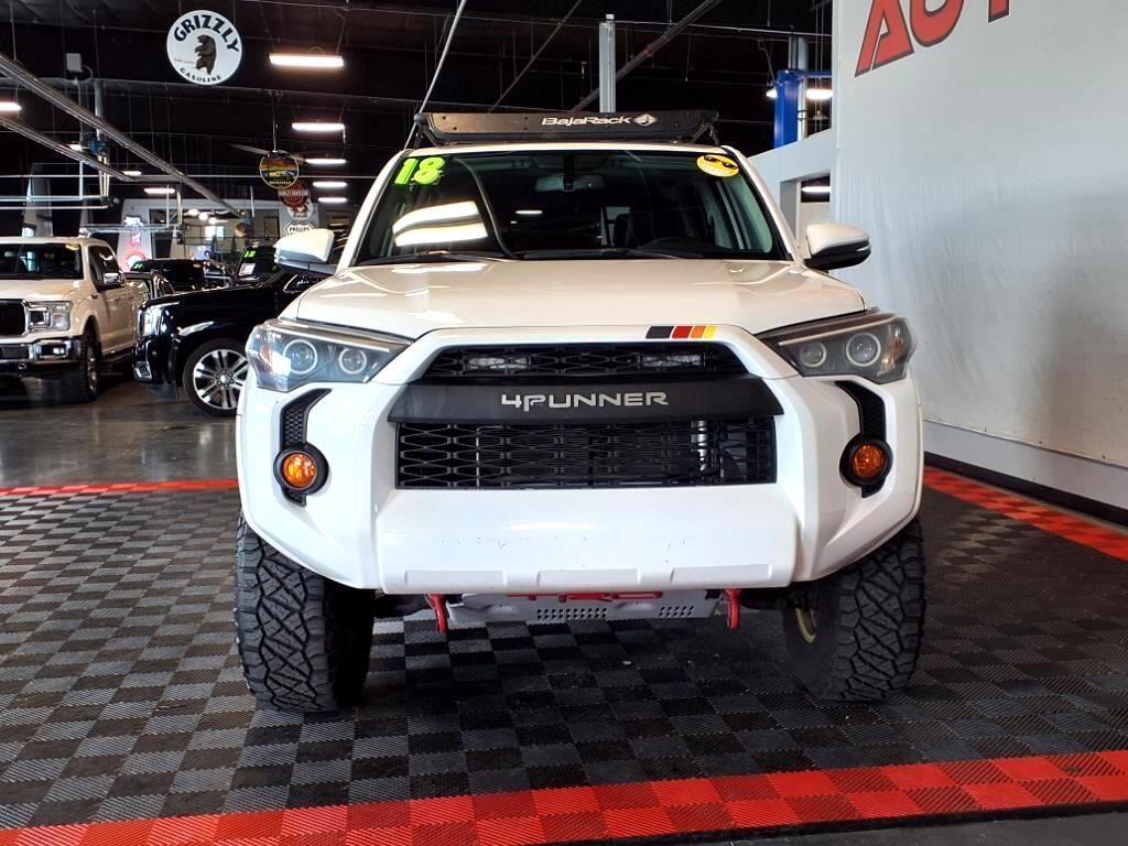 2018 Toyota 4Runner SR5 Premium photo 2