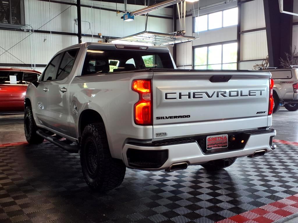 2019 Chevrolet Silverado 1500 RST photo 2