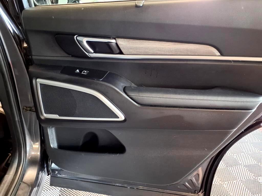 2022 Kia Telluride EX photo 12