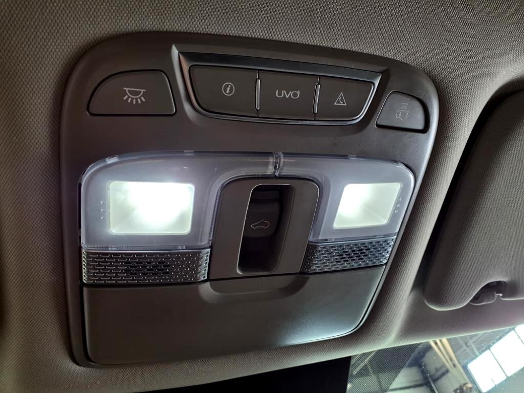 2022 Kia Telluride EX photo 28