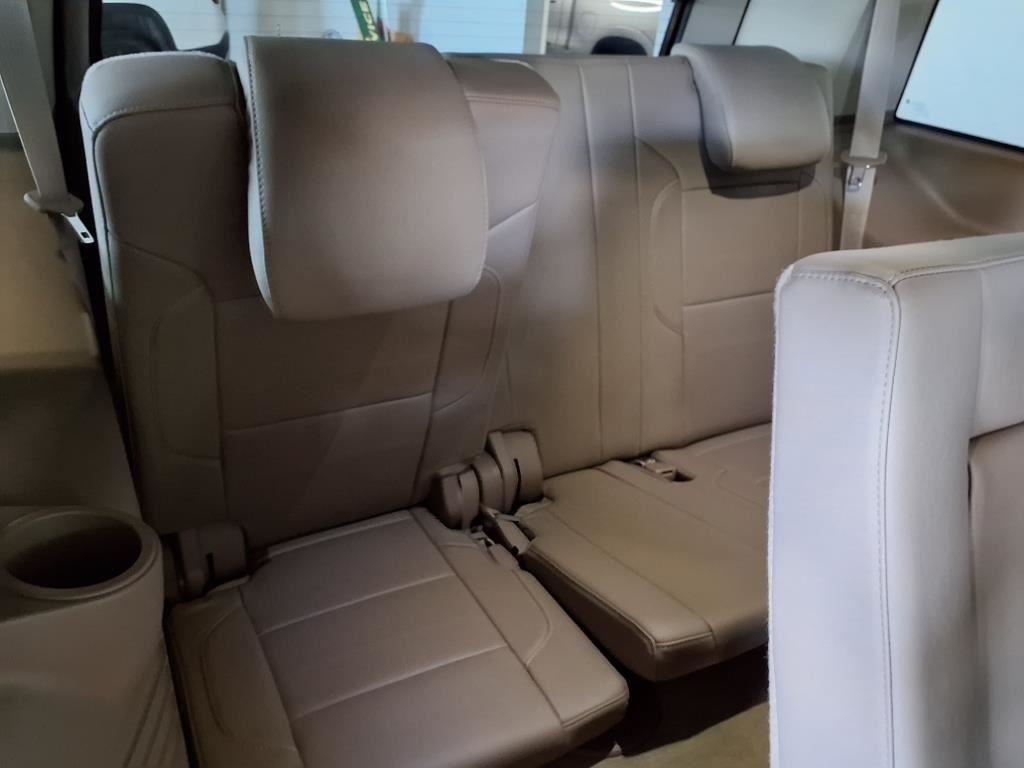 Chevrolet Tahoe 4WD 4dr LT 2016 Chevrolet Tahoe 4WD 4dr LT 2016