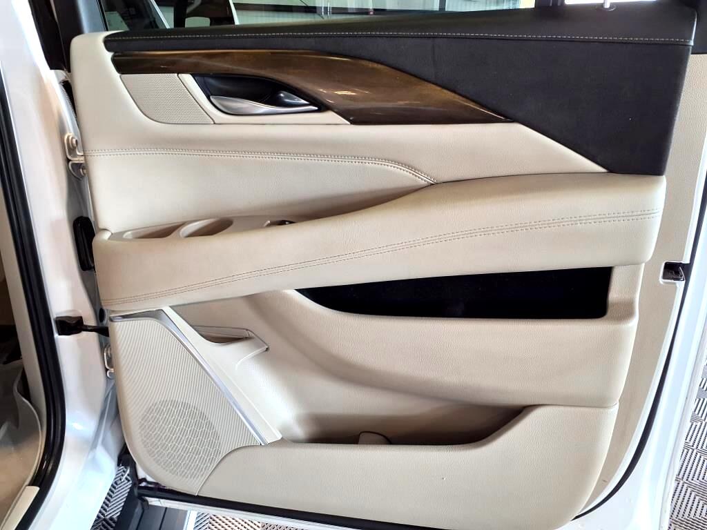 2019 Cadillac Escalade ESV Premium Luxury photo 12