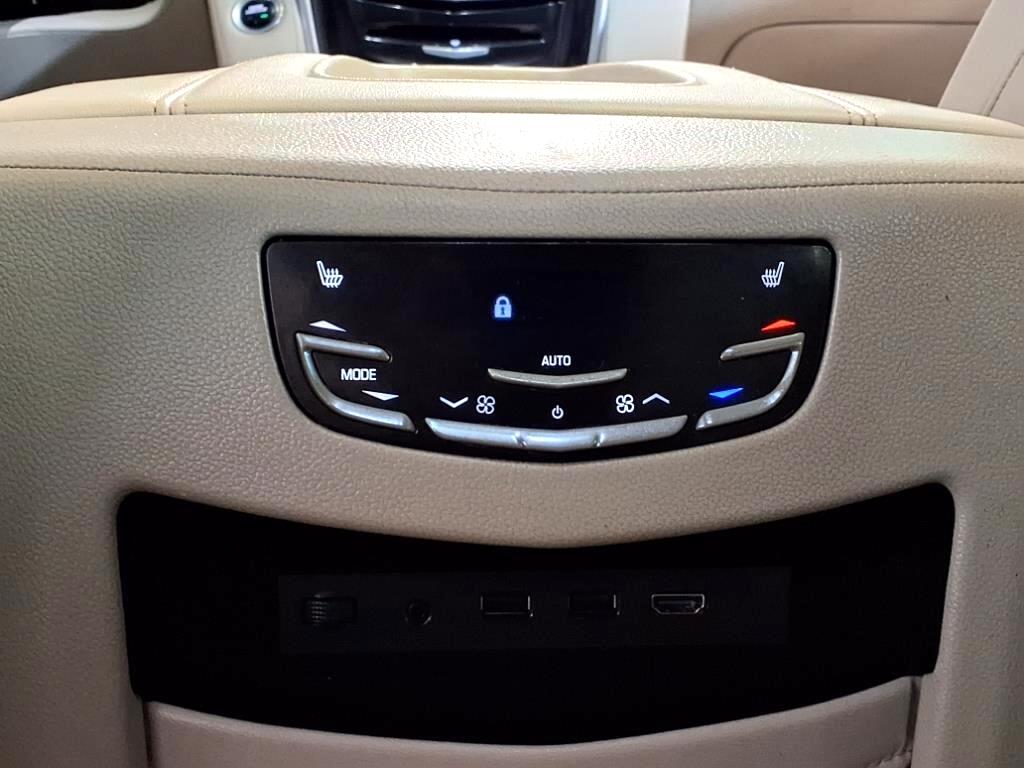 2019 Cadillac Escalade ESV Premium Luxury photo 17