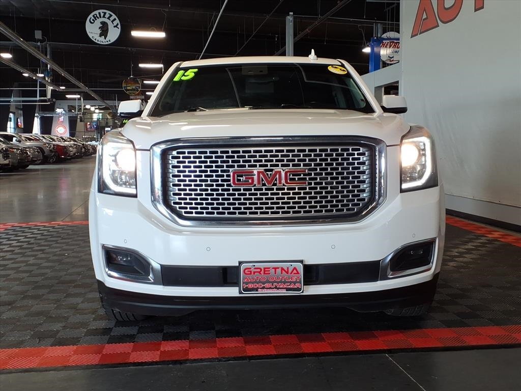 2015 Gmc Yukon XL SLT photo 2