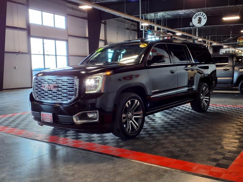 2020 Gmc Yukon XL Denali photo 3