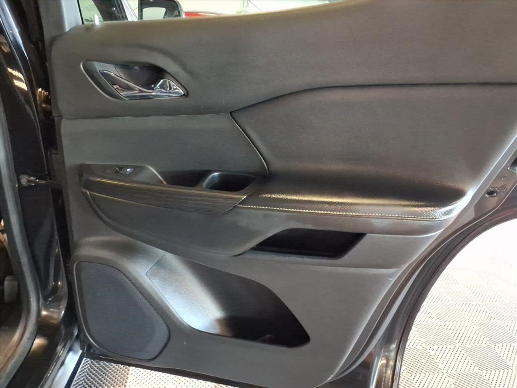 GMC Acadia AWD 4dr SLT w/SLT-1 2019 GMC Acadia AWD 4dr SLT w/SLT-1 2019