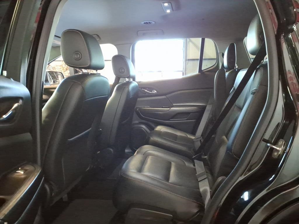 GMC Acadia AWD 4dr SLT w/SLT-1 2019 GMC Acadia AWD 4dr SLT w/SLT-1 2019