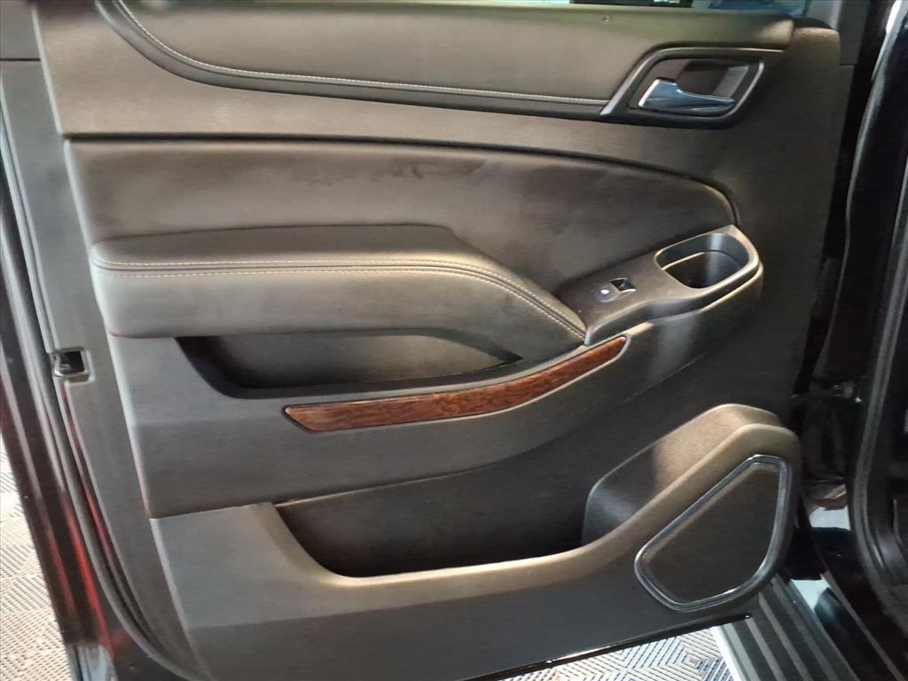 2019 Gmc Yukon XL SLT photo 16