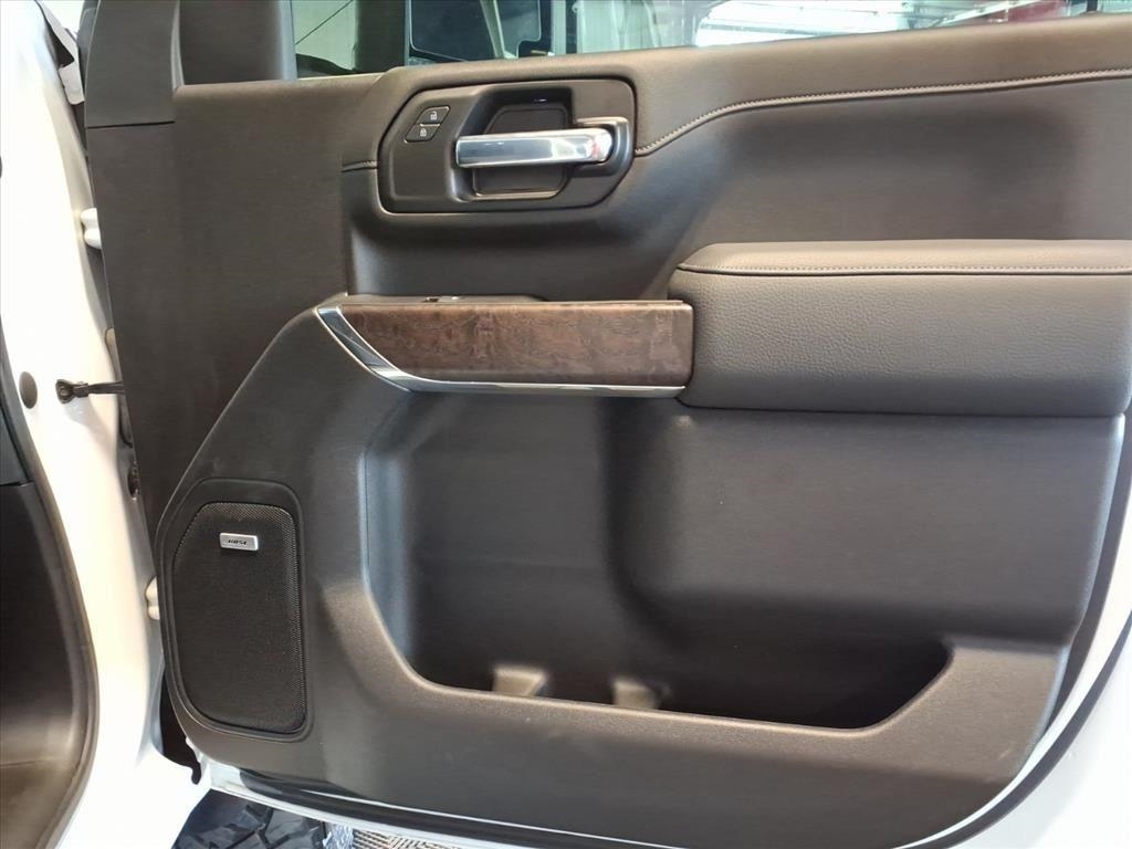 GMC Sierra 2500HD 4WD Crew Cab 159" Denali 2022 GMC Sierra 2500HD 4WD Crew Cab 159" Denali 2022