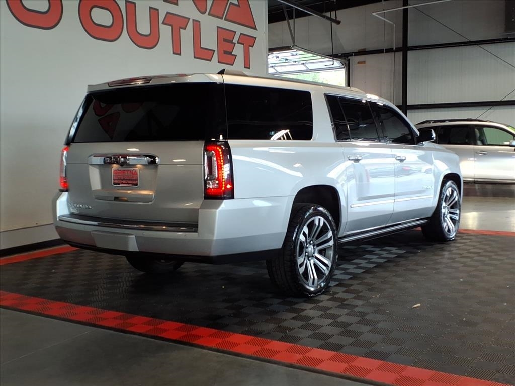 2020 Gmc Yukon XL Denali photo 8
