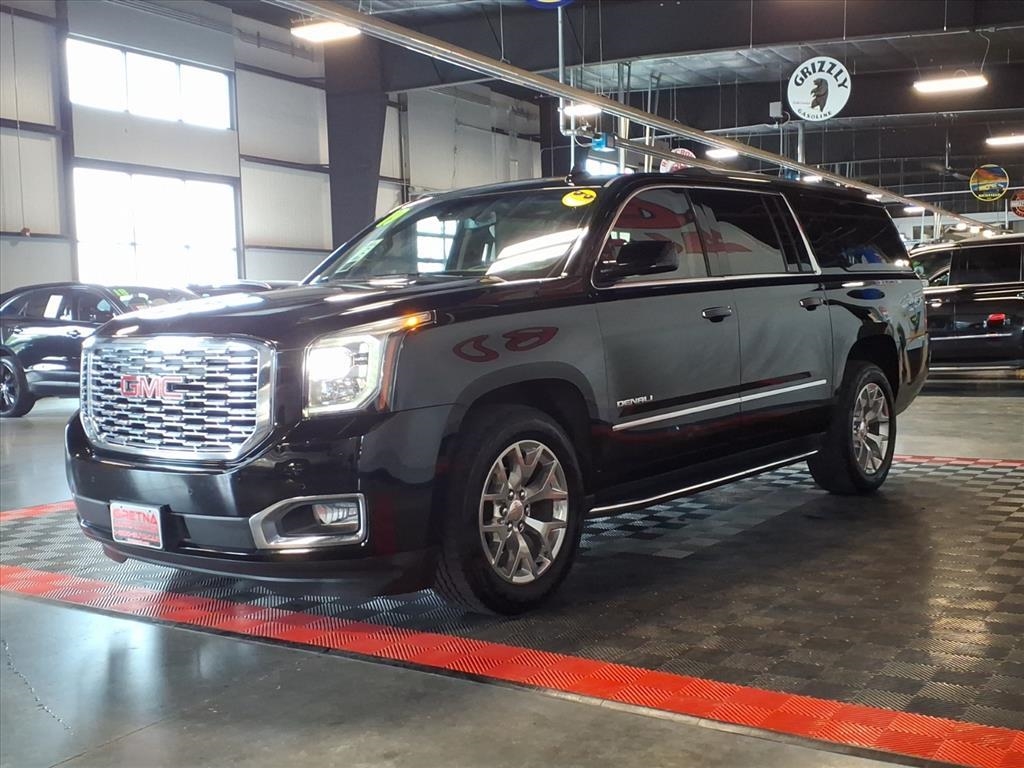 2019 Gmc Yukon XL Denali photo 3