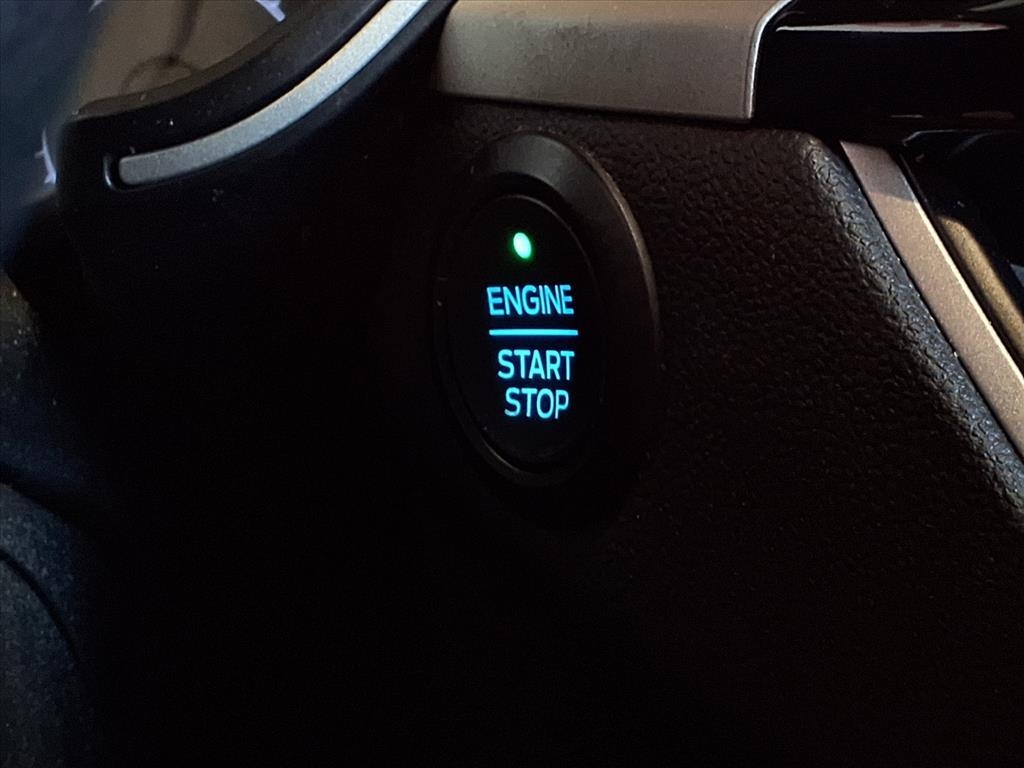 2021 Ford Escape SE photo 23
