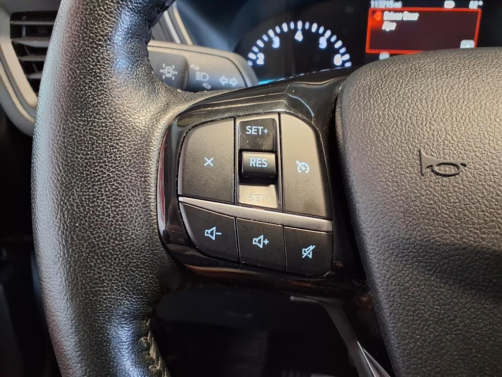 2021 Ford Escape SE photo 25