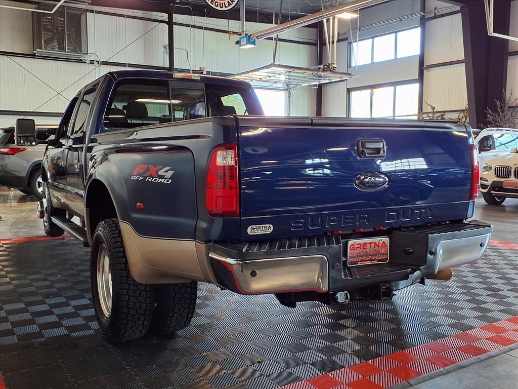 2010 Ford F-350 Lariat photo 4