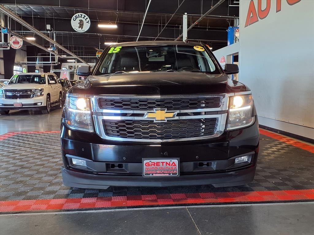2015 Chevrolet Suburban LT photo 2