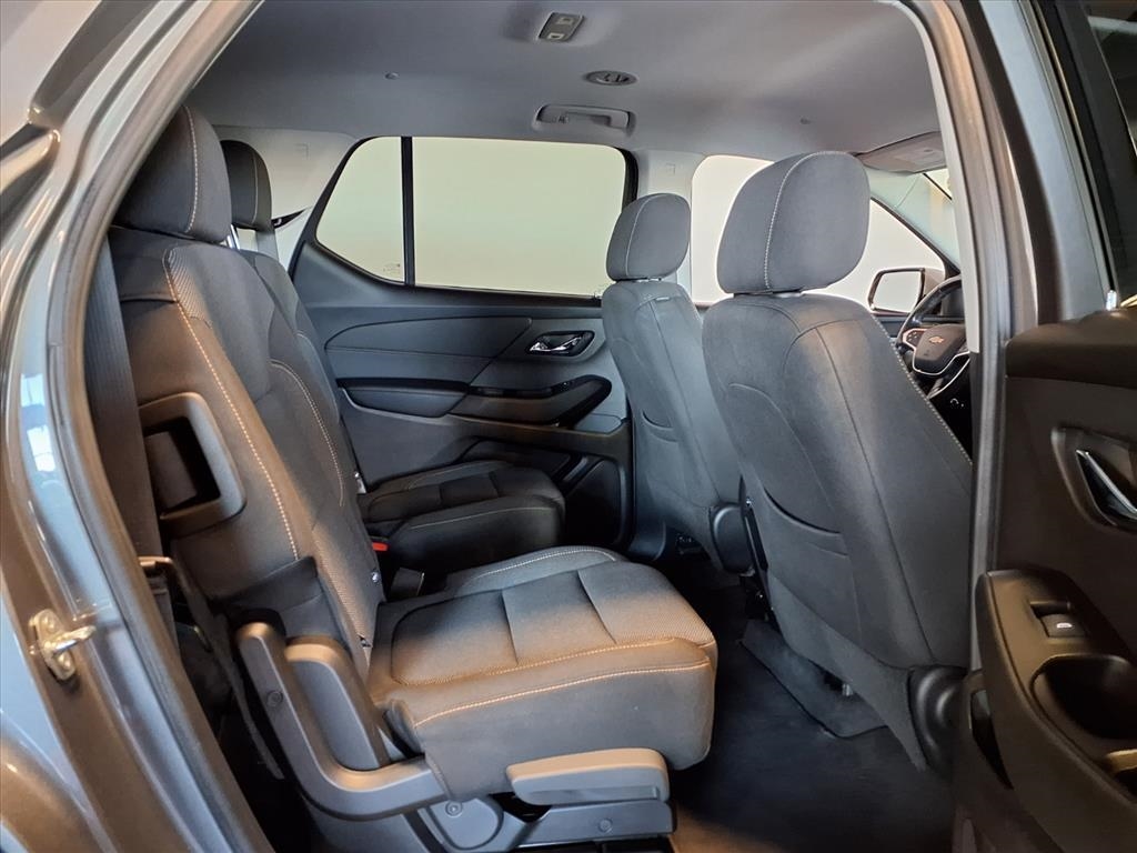 2020 Chevrolet Traverse Cloth 1LT photo 9