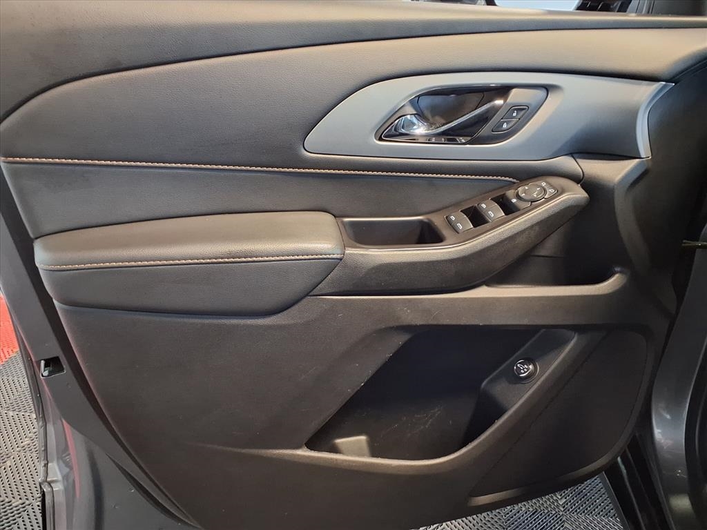 2020 Chevrolet Traverse Cloth 1LT photo 17