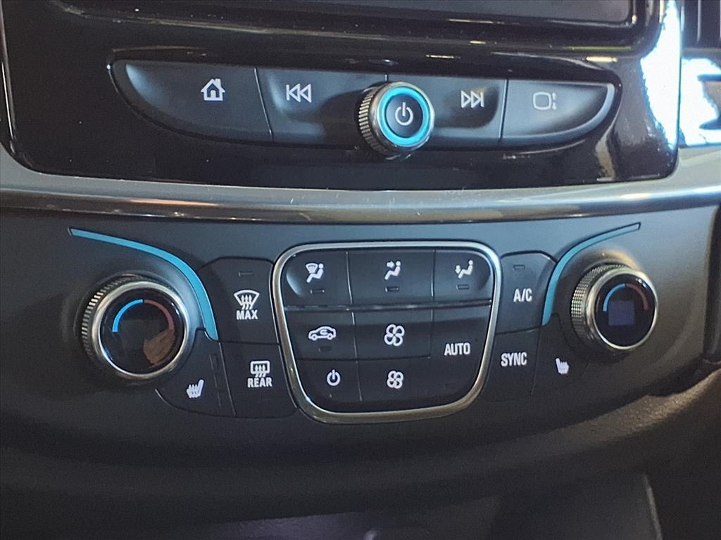 2020 Chevrolet Traverse Cloth 1LT photo 21