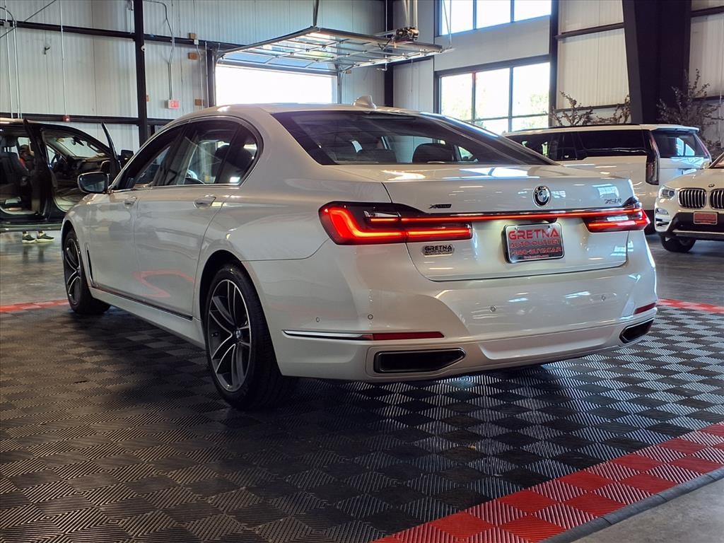 2020 Bmw 750i xDrive Sedan photo 4