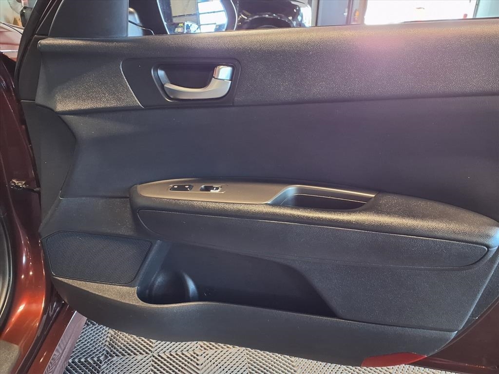 2020 Kia Optima LX SE photo 11