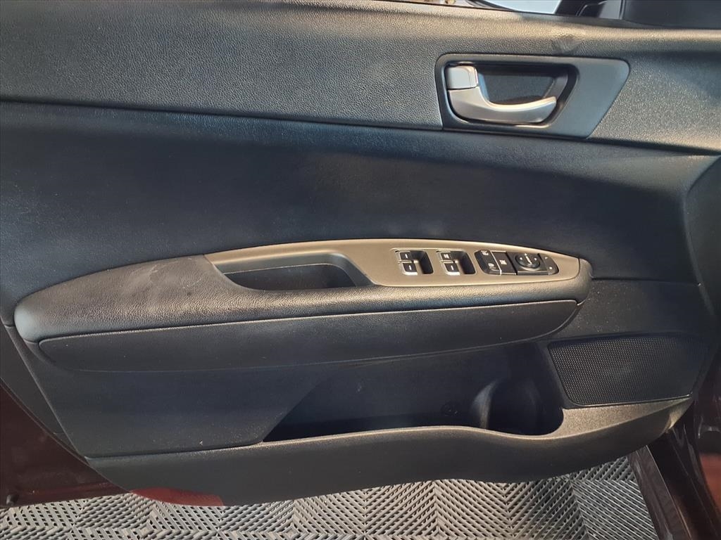 2020 Kia Optima LX SE photo 15