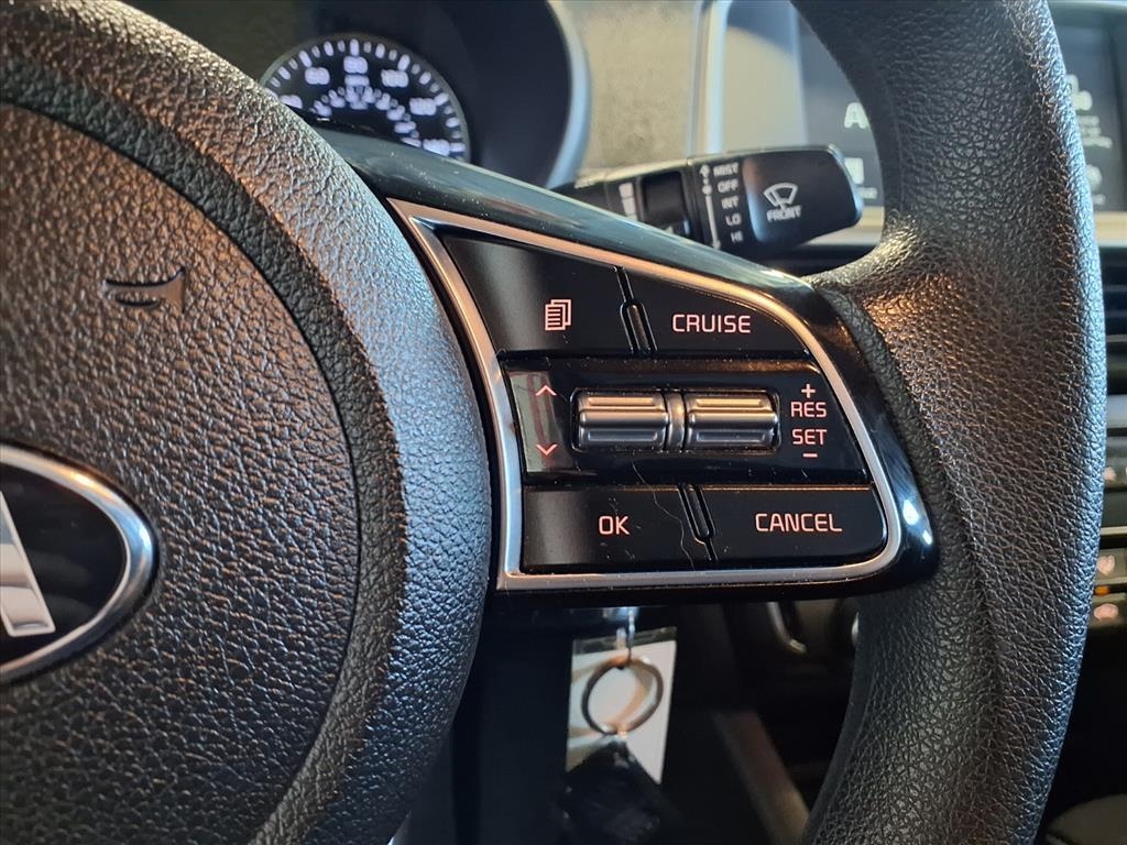 2020 Kia Optima LX SE photo 23