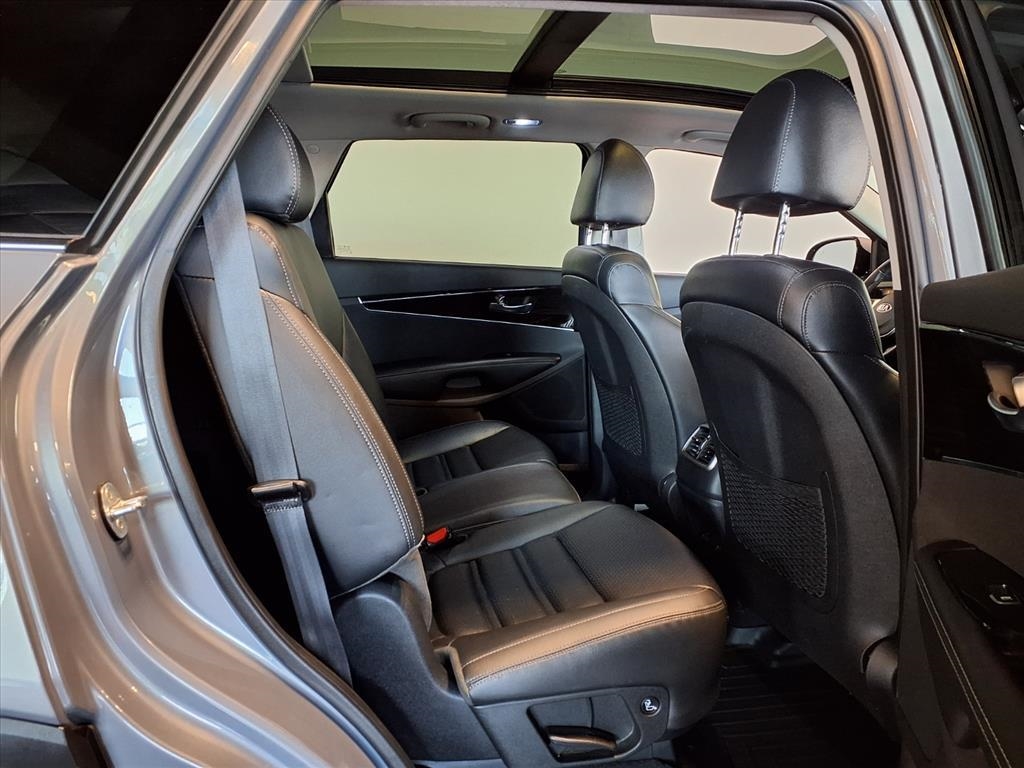 2020 Kia Sorento EX S photo 11