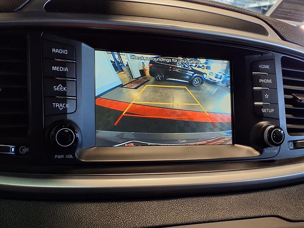 2020 Kia Sorento EX S photo 21
