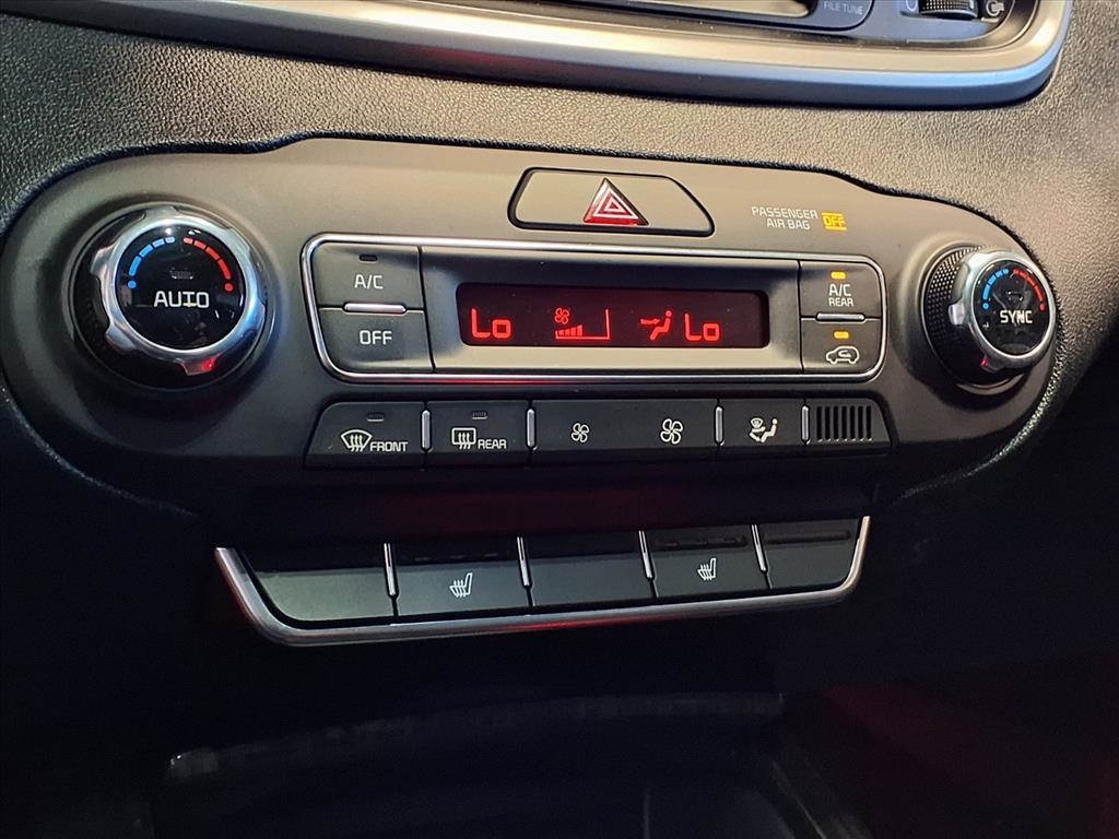 2020 Kia Sorento EX S photo 22