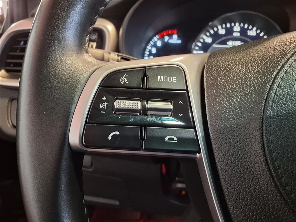 2020 Kia Sorento EX S photo 28
