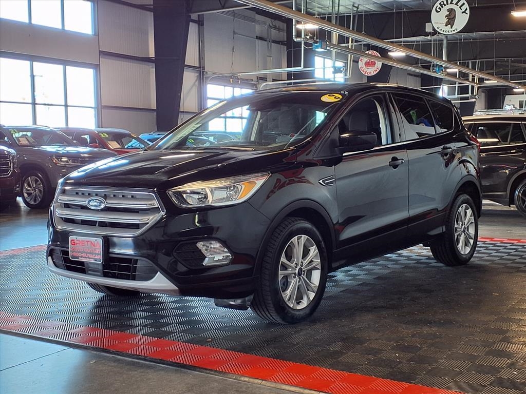 2019 Ford Escape SE photo 2