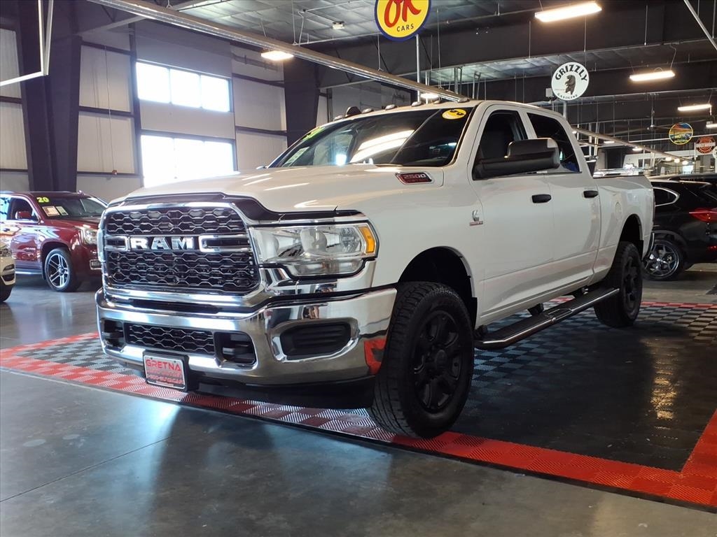 2021 Ram 2500 Tradesman photo 3