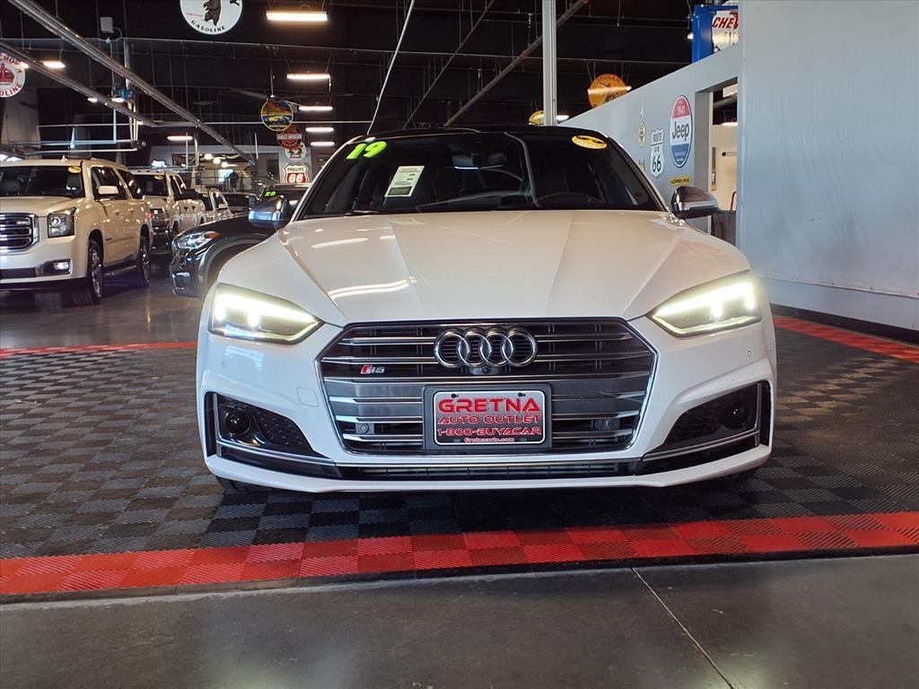 2019 Audi S5 Prestige photo 2