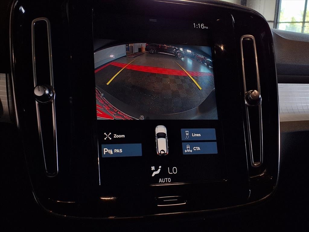 Volvo XC40 T4 FWD Momentum 2021