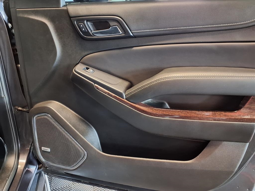 2017 Gmc Yukon XL SLT photo 12