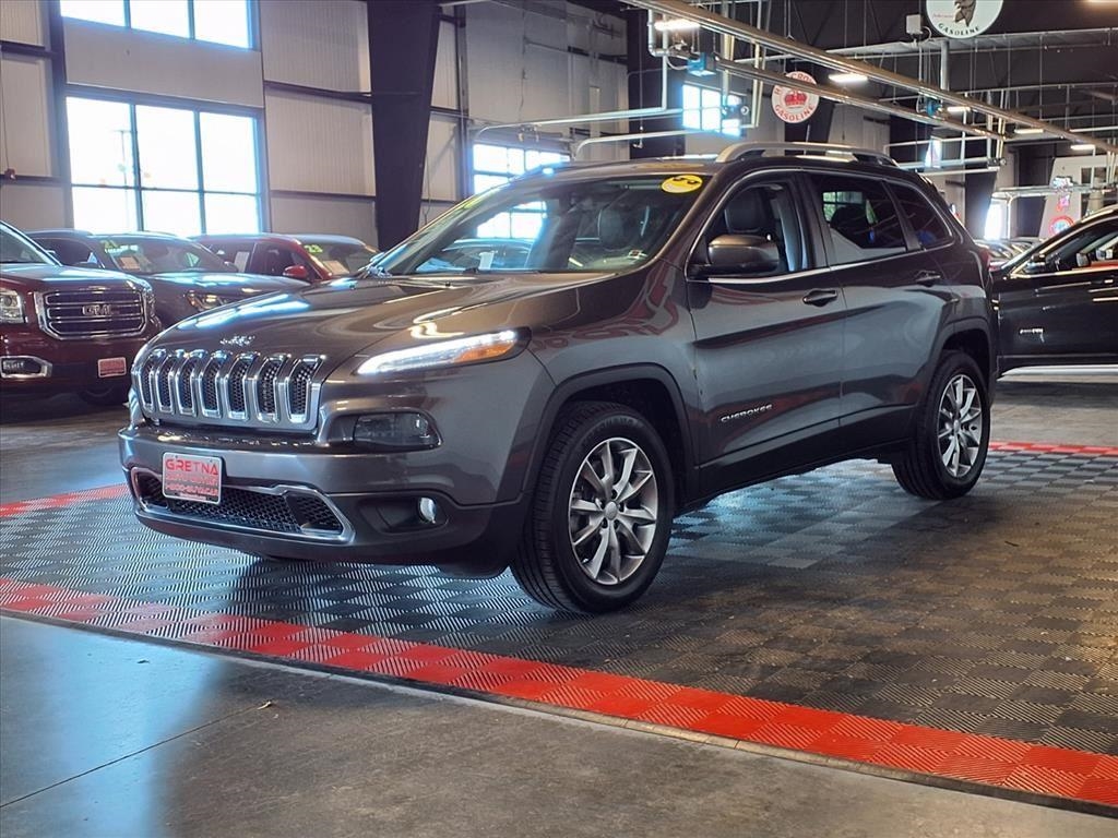 2018 Jeep Cherokee Limited photo 3