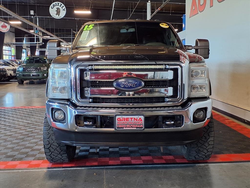 2015 Ford F-350 Lariat photo 2