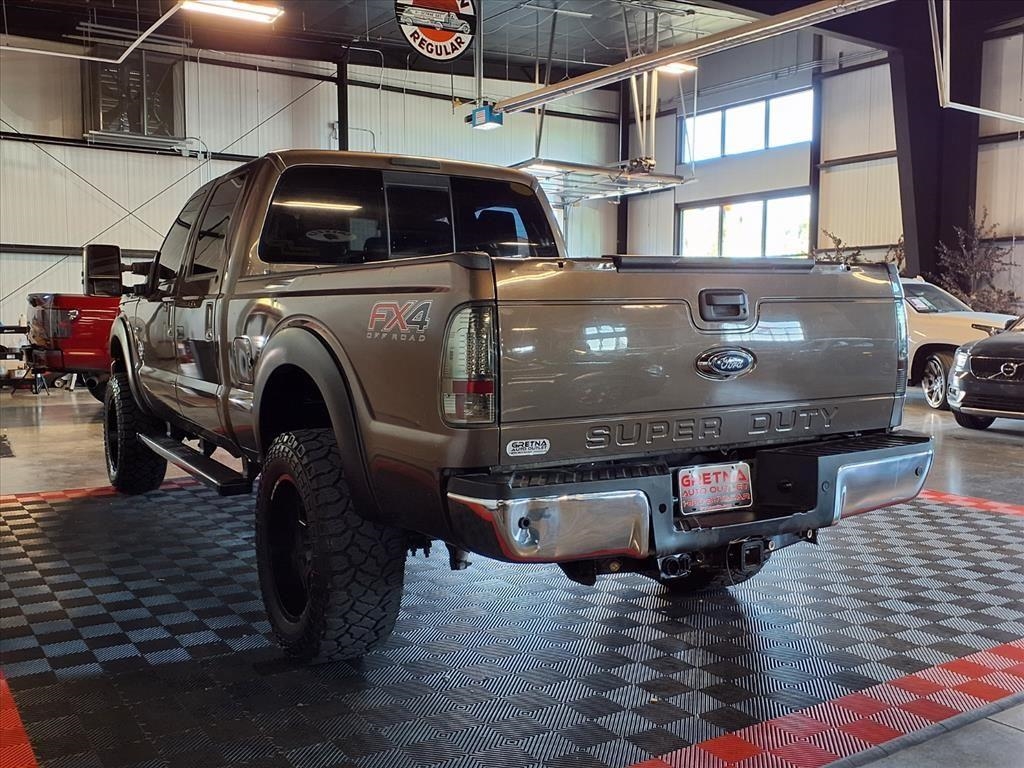 2015 Ford F-350 Lariat photo 4